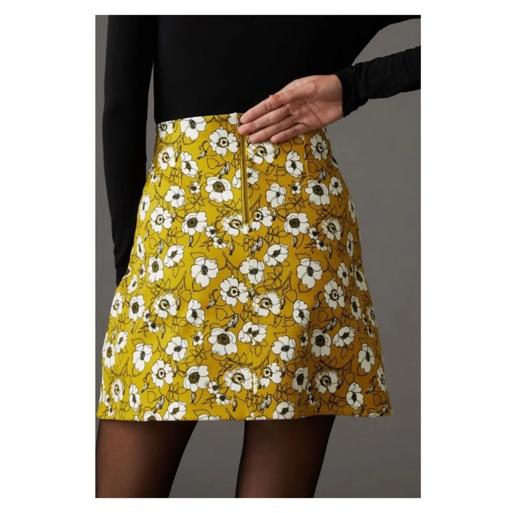 NWOT Anthropologie A-Line Mini Skirt in Yellow Motif  Size XSmall_4